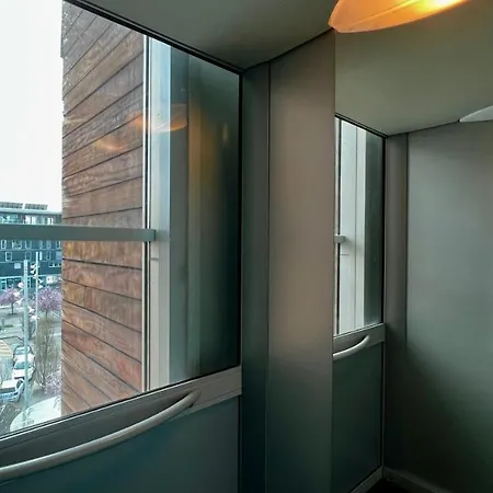 Apartamento Open Space, E Luminoso, In Classe A