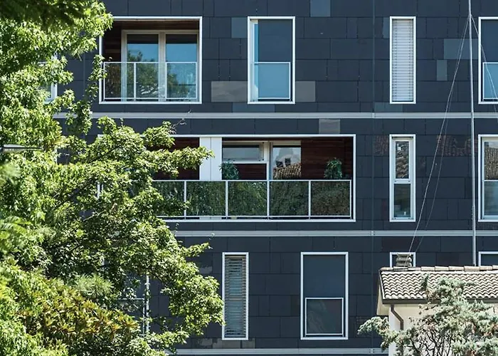 Open Space, E Luminoso, In Classe A * Parma